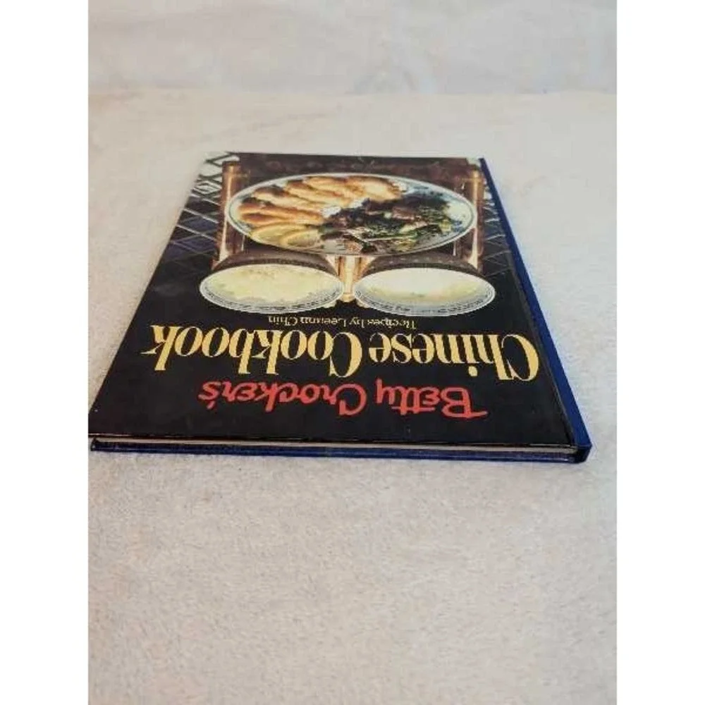Betty Crocker Chinese Cookbook Recipes by Leeann Chin 1981 Vintage Hardcover